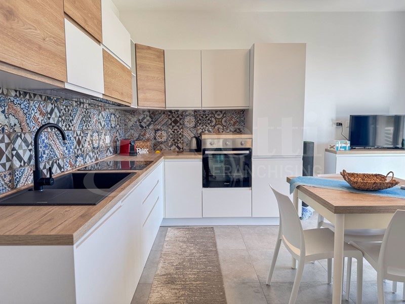 Trilocale in Vendita a Pachino, 310'000&euro;, 70 m², arredato