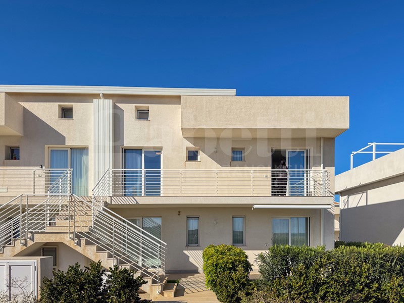 Trilocale in Vendita a Pachino, 310'000&euro;, 70 m², arredato