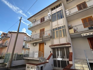 Trilocale in Vendita a Ascea, zona Marina, 179'000&euro;, 58 m²