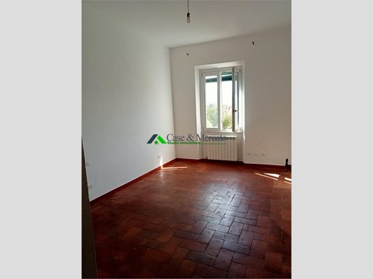 Quadrilocale in Vendita a Lucca, 165'000&euro;, 72 m²