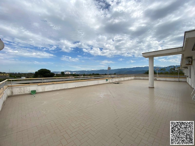 Appartamento in Vendita a Ottaviano, 210'000&euro;, 200 m²