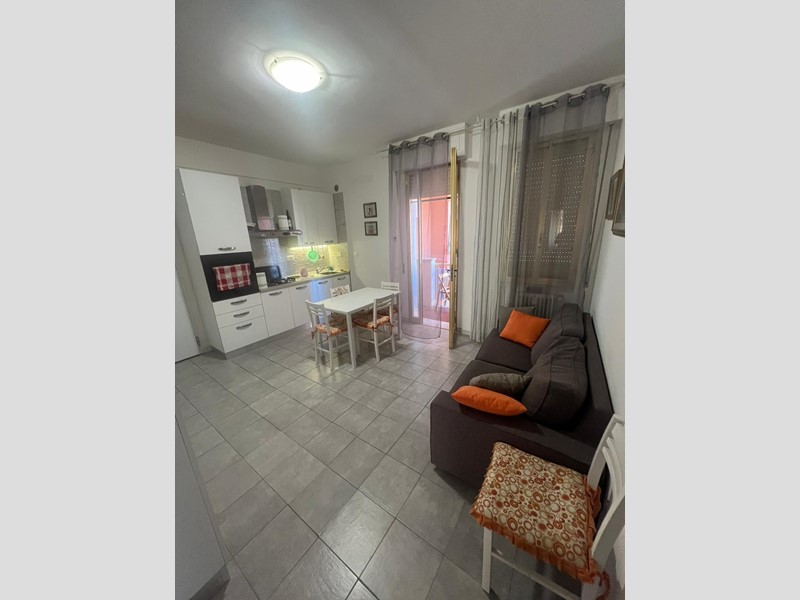 Trilocale in Affitto a Pisa, 342&euro;, 60 m², arredato