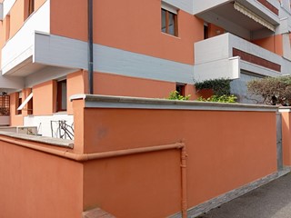 Quadrilocale in Vendita a Carrara, zona Avenza, 260'000&euro;, 130 m²