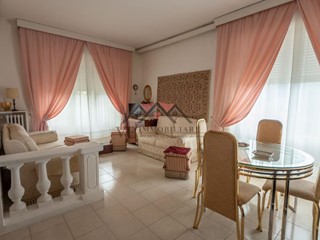 Quadrilocale in Vendita a Pomarance, zona Larderello, 98'000&euro;, 144 m², arredato, con Box