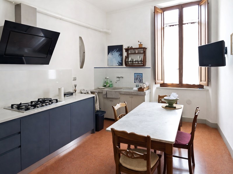 Appartamento in Vendita a Lucca, zona San Concordio Contrada, 380'000&euro;, 100 m²