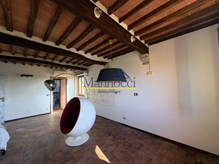Bilocale in Vendita a Cascina, 140'000&euro;, 70 m²