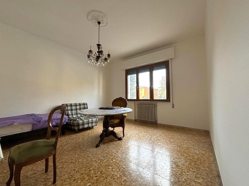 Appartamento in Vendita a Lucca, zona Sant'Anna, 225'000&euro;, 110 m², con Box