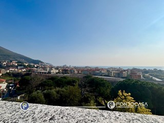 Trilocale in Vendita a Spotorno, 320'000&euro;, 60 m²