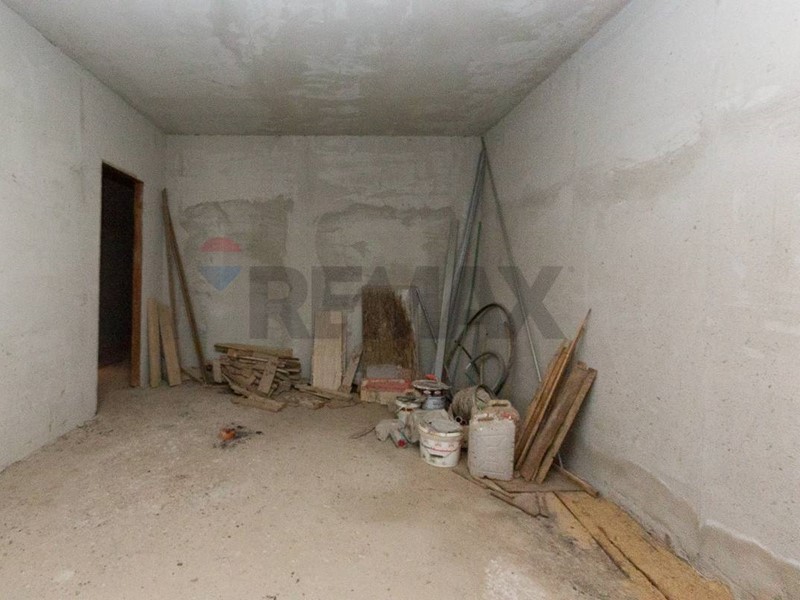 Appartamento in Vendita a Barrafranca, 70'000&euro;, 120 m²