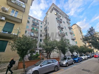 Trilocale in Affitto a Salerno, 1'100&euro;, 105 m²