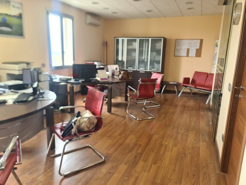 Appartamento in Vendita a Siracusa, 280'000&euro;, 140 m²