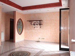 Appartamento in Affitto a Aci Catena, 600&euro;, 138 m²