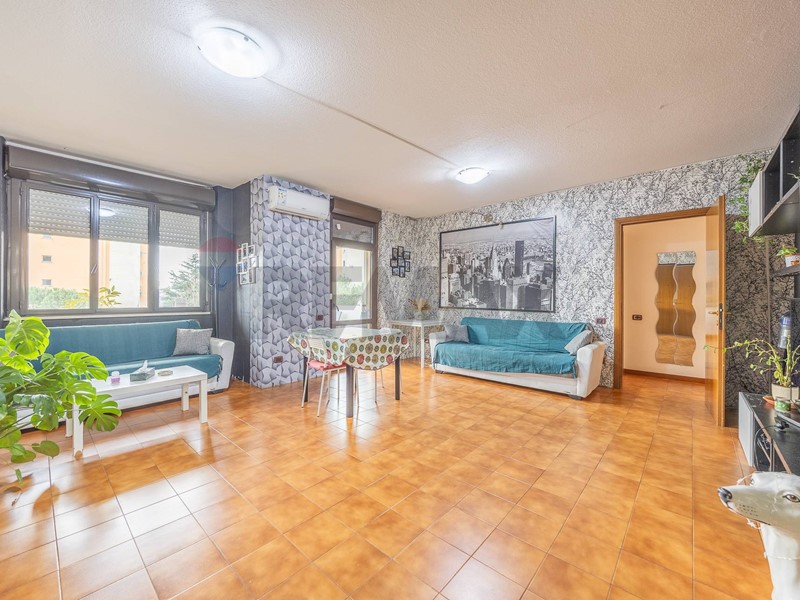 Quadrilocale in Vendita a Roma, 379'000&euro;, 130 m²