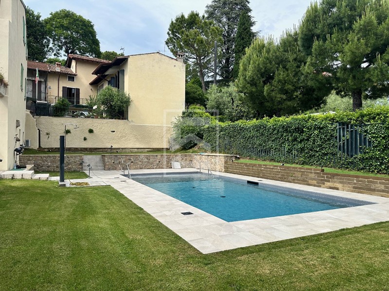 Bilocale in Vendita a Polpenazze del Garda, 235'000&euro;, 55 m²