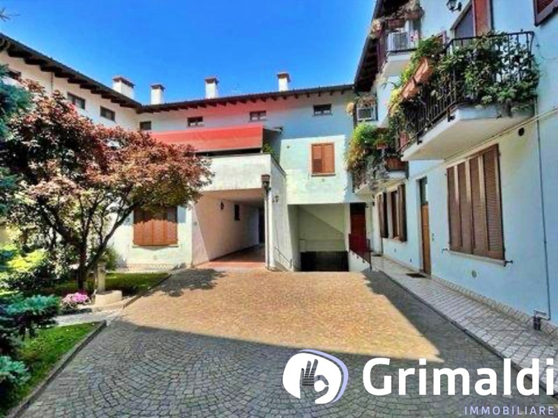Monolocale in Affitto a Milano, 1'000&euro;, 39 m², arredato