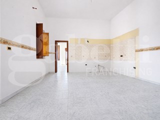 Trilocale in Vendita a Scafati, 215'000&euro;, 137 m²