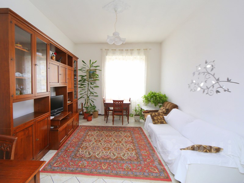 Appartamento in Vendita a Busto Arsizio, 95'000&euro;, 65 m²