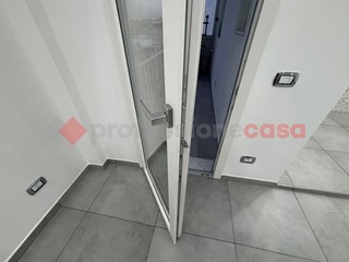 Bilocale in Vendita a Taranto, 75'000&euro;, 70 m²