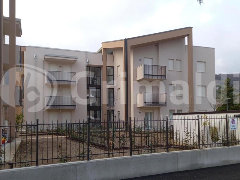 Bilocale in Affitto a Verona, 700&euro;, 45 m²