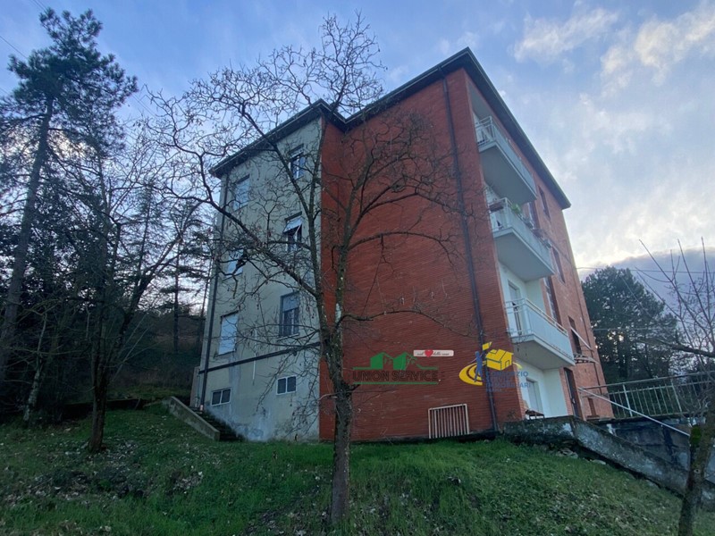 Bilocale in Vendita a Fornovo di Taro, 43'000&euro;, 67 m²