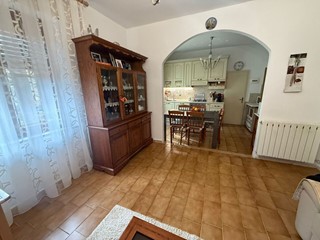 Appartamento in Vendita a Asciano, 98'000&euro;, 85 m²