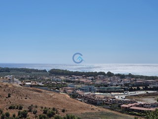 Trilocale in Affitto a Catanzaro, zona Lido Casciolino, 550&euro;, 80 m², arredato