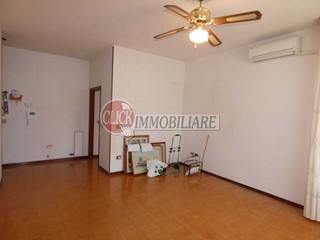 Appartamento in Vendita a Borgo San Lorenzo, 180'000&euro;, 90 m²