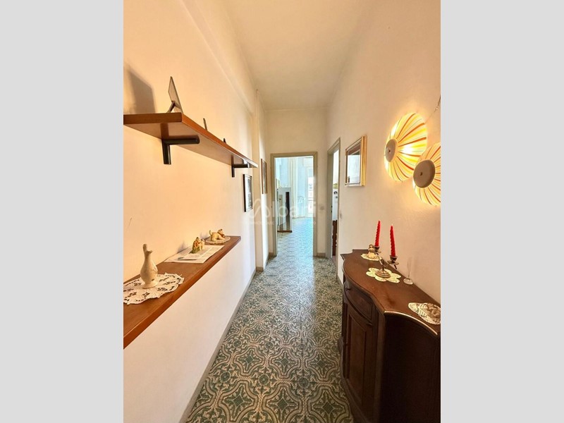 Quadrilocale in Vendita a Lerici, zona San Terenzo, 320'000&euro;, 110 m²