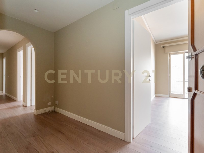 Trilocale in Vendita a Aci Castello, 139'000&euro;, 78 m²