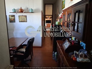 Appartamento in Vendita a Roma, zona Ostiense, 345'000&euro;, 90 m²