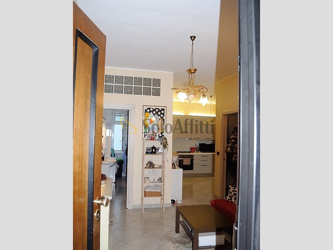 Bilocale in Affitto a Torino, zona Borgo Vittoria, 550&euro;, 51 m², arredato