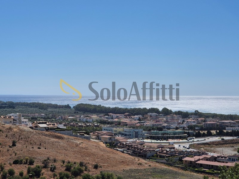 Trilocale in Affitto a Catanzaro, zona Lido Casciolino, 550&euro;, 80 m², arredato