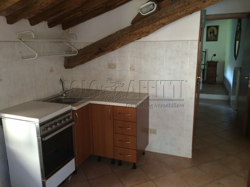 Bilocale in Affitto a Sovicille, zona Brenna, 400&euro;, 35 m², arredato