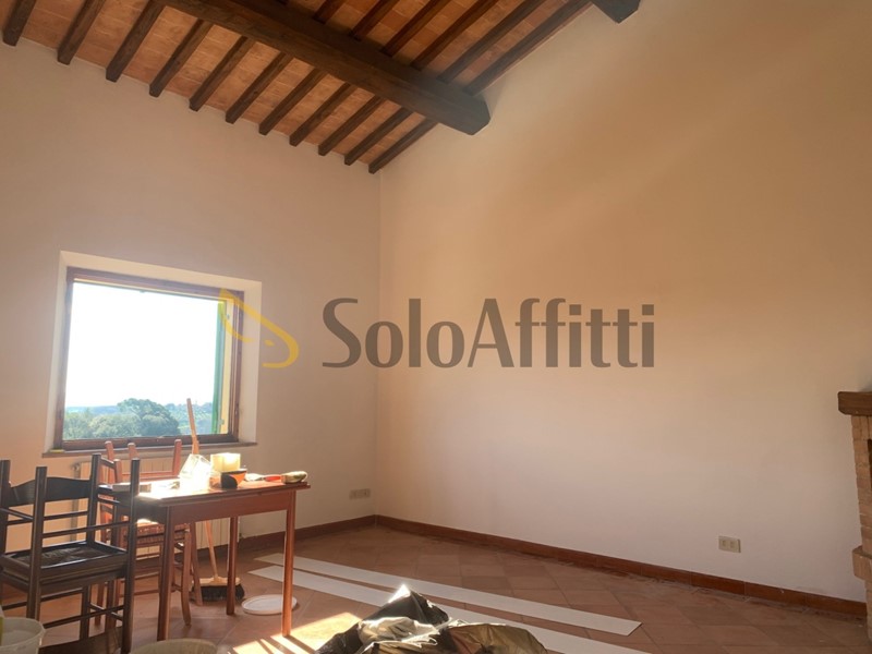 Appartamento in Affitto a Siena, zona Zona Est, 1'400&euro;, 120 m²