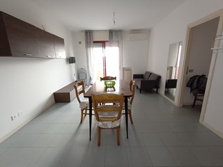 Trilocale in Affitto a Riccione, 1'700&euro;, 70 m²