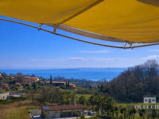 Trilocale in Vendita a Soiano Del Lago, 450'000&euro;, 150 m², con Box