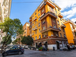 Trilocale in Vendita a Roma, zona Esquilino, 525'000&euro;, 85 m²