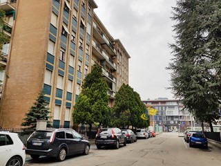 Trilocale in Vendita a Parma, zona Parma CittÃ  Nord, 145'000&euro;, 85 m², arredato, con Box