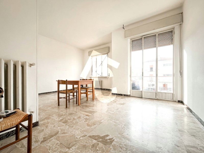 Appartamento in Vendita a Jesi, zona ZONA 4B, 165'000&euro;, 123 m², con Box