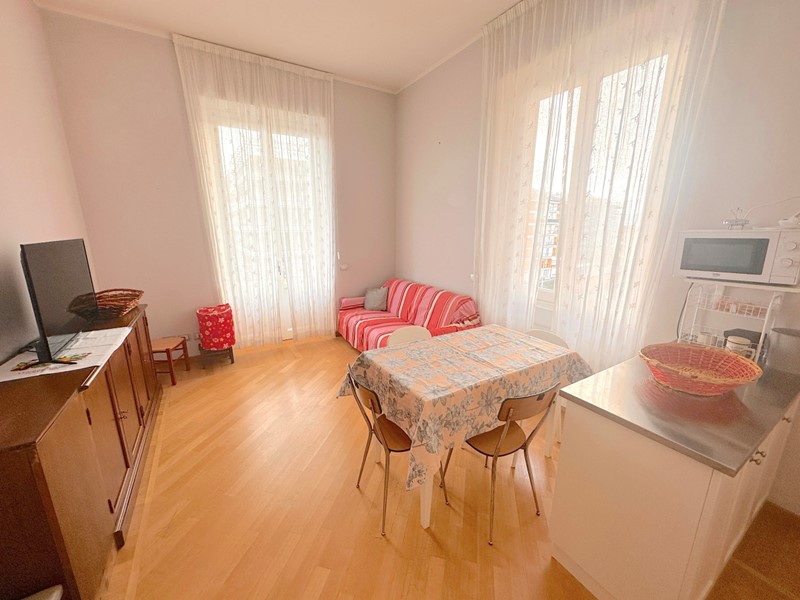 Trilocale in Affitto a Chiavari, 850&euro;, 70 m², arredato