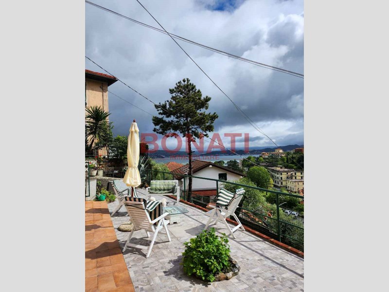 Trilocale in Vendita a La Spezia, zona Periferia Nord Ovest, 255'000&euro;, 65 m²