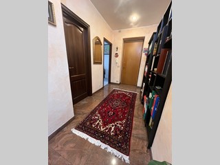 Trilocale in Vendita a Torino, zona Pozzo Strada, 195'000&euro;, 77 m²