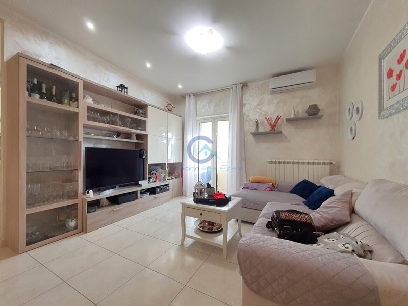 Trilocale in Affitto a Catanzaro, zona Centro storico, 500&euro;, 115 m²