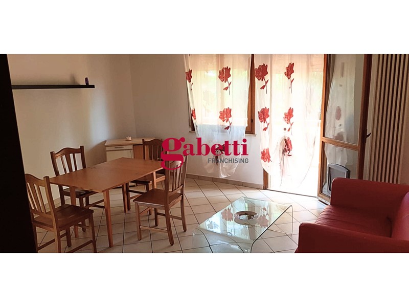 Quadrilocale in Vendita a Riccione, 265'000&euro;, 118 m², con Box