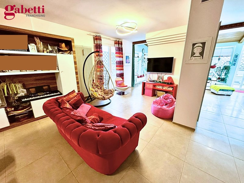 Appartamento in Vendita a Rimini, 725'000&euro;, 237 m², con Box