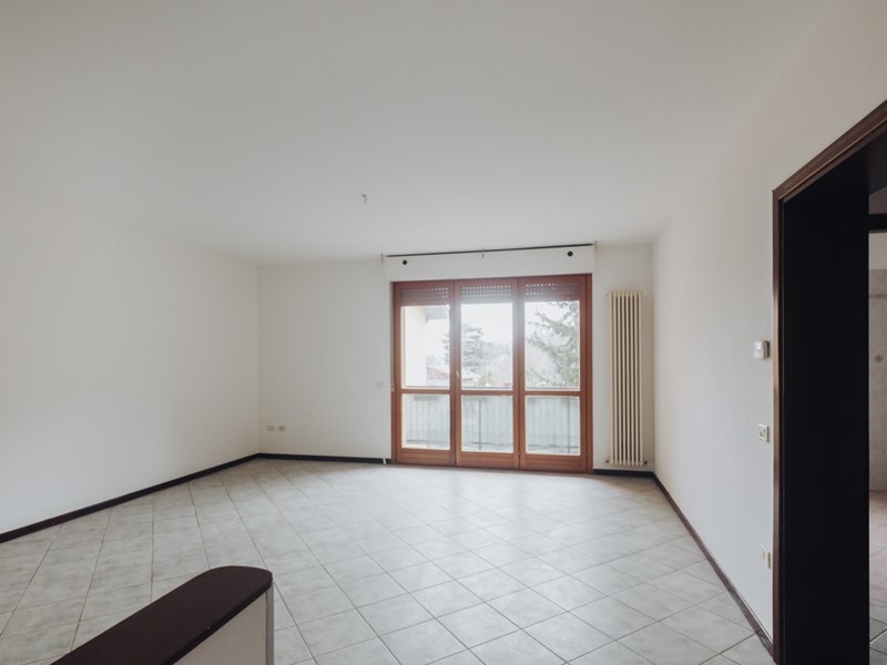Trilocale in Vendita a Monterenzio, 169'000&euro;, 105 m², con Box