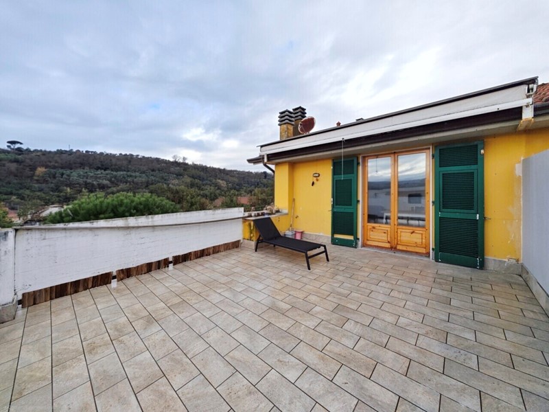 Quadrilocale in Vendita a Sarzana, 185'000&euro;, 77 m²