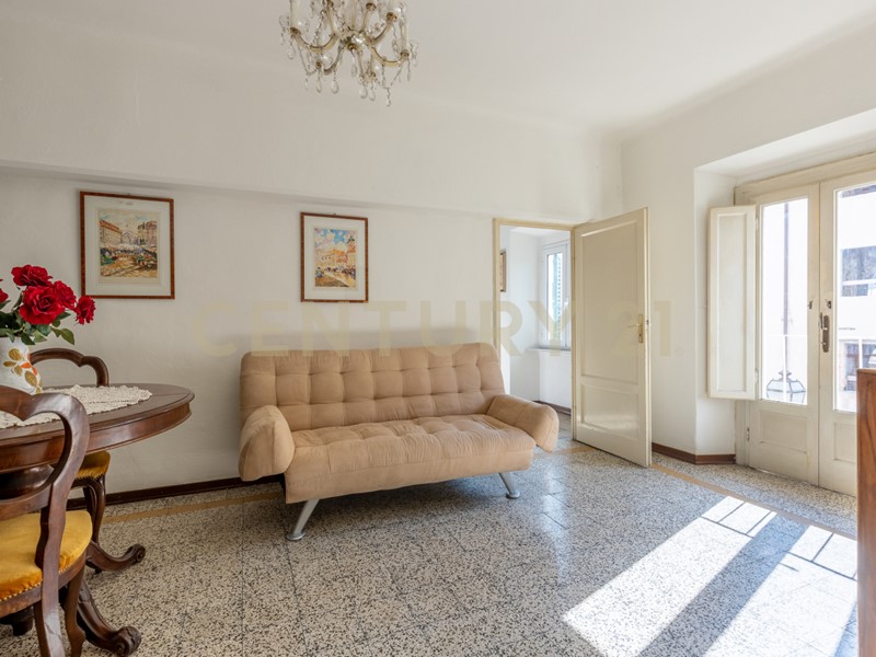 Appartamento in Vendita a Lucca, 235'000&euro;, 108 m²