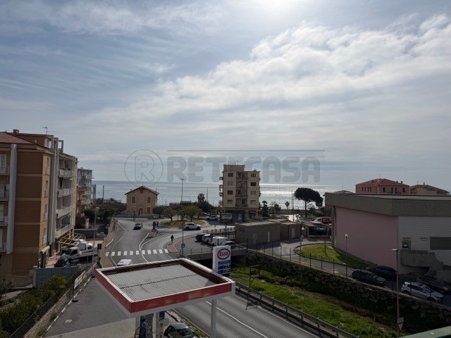 Bilocale in Vendita a Pietra Ligure, 160'000&euro;, 35 m²