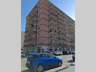 Appartamento in Vendita a Siracusa, 90'000&euro;, 135 m²